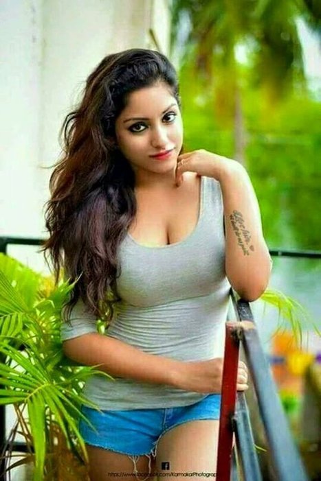 8721911464 Call Girls in Paltan Bazar For Eroti...