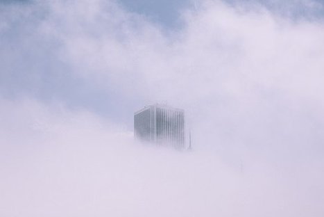 Chicago Skylines and Thick Fog Make For Surreal Urban Landscape Photos | Mobile Photography | Scoop.it