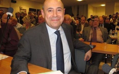 Yvelines : Paul Martinez devient le &laquo;super maire&raquo; du mantois - Le Parisien | Architecture - Construction | Scoop.it