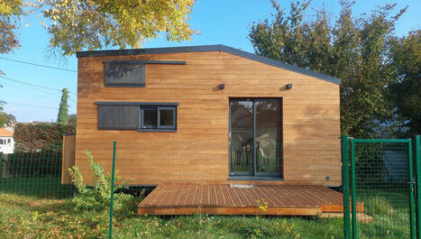 "C'est super atypique" : près de Poitiers, une association expérimente la tiny house comme logement pour jeunes actifs - ici | Les evolutions de l'offre touristique | Scoop.it