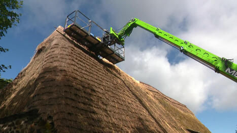 VIDÉO. "C’est ce qui se faisait il y a 300 ou 400 ans" : chaumier, un métier d’antan qui a bien failli disparaître | Découvrir, se former et faire | Scoop.it