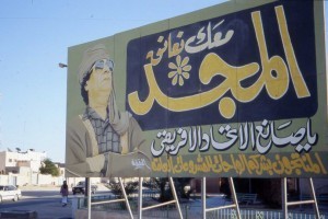 Un fid&egrave;le de Kadhafi a-t-il aid&eacute; Sarkozy &agrave; initier la r&eacute;volte libyenne ? &raquo; OWNI, News, Augmented | Chronique des Droits de l'Homme | Scoop.it