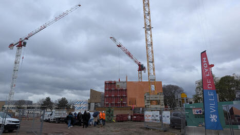 A Lyon, dans les coulisses du plus grand bâtiment public en pisé de France  | Regards croisés sur la transition écologique | Scoop.it