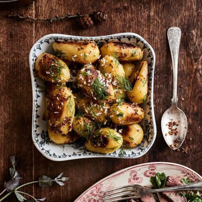 Mahtavissa jouluperunoissa on herkullisen rapsakka pinta | HS.fi | 1Uutiset - Lukemisen t&auml;hden | Scoop.it