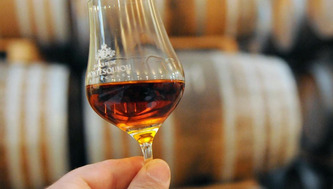 Le ministre du Commerce extérieur au chevet des producteurs d'Armagnac du Gers et des Landes - ici | Landes - Conseils municipaux & communautaires | Scoop.it