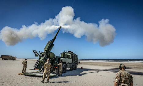 Danish ATMOS howitzers successfully tested with precision ammunition at Yuma Proving Ground | DEFENSE NEWS | Scoop.it