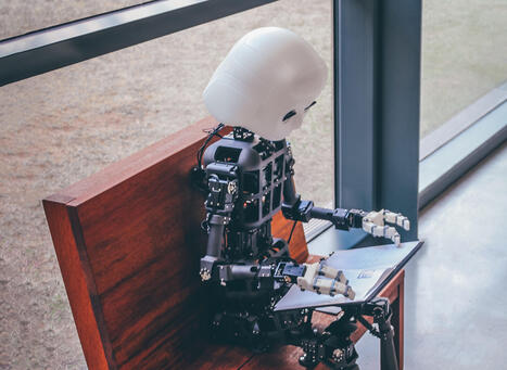Entra&icirc;ner la machine avec des livres, puis les d&eacute;truire : IA comme un probl&egrave;me | Culture | Scoop.it