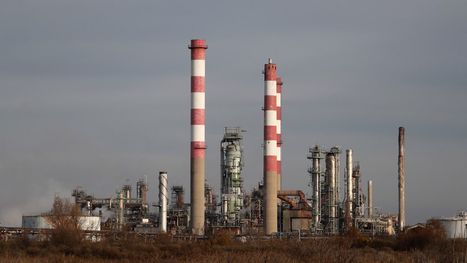 #Gestion de #crise pour #Exxon qui arrête sa raffinerie de Fos-sur-Mer suite à un conflit social sur les salaires. | Gestion de crise | Scoop.it