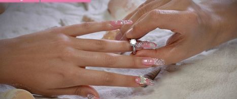 Luxury Nail Salon in Orange County Offers $25,000 'Glamicure' - ABC News | The UHNW Lifestyle Report | Scoop.it