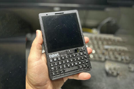 CyberT. – A BlackBerry-like Raspberry Pi CM4-based handheld Linux computer with Kali Linux support - CNX Software | Embedded Systems News | Scoop.it