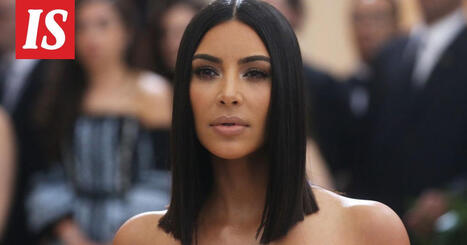 Kim Kardashian pukeutui 13-vuotiaaksi tytt&auml;rekseen Halloweenia varten &ndash; some reagoi heti | A1Uutiset | Scoop.it