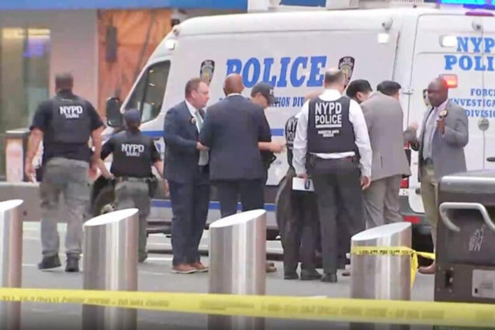 Bank of America vice president killed in Times Square stabbing | Wealth Advisors Report - Accumulating, Preserving, and Transitioning Wealth | Scoop.it