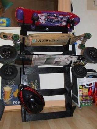 Pallet Skateboard Decks Rack | 1001 Pallets ideas ! | Scoop.it