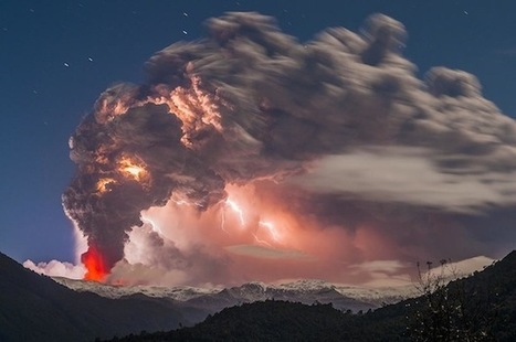 Incredible Photos of Spectacular Volcanic Eruption in Chile, Lighting Storm Included | Mobile Photography | Scoop.it