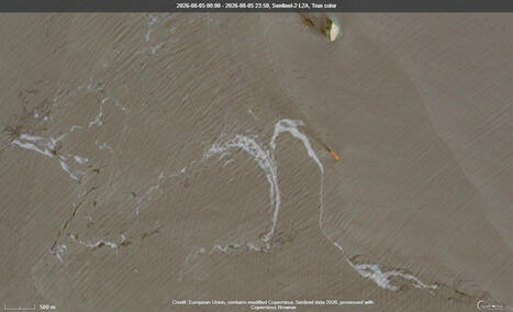 Oil Slicks and a Burning Ship Show the Toll of the Hormuz Crisis / le 06.08.2026 | Pollution accidentelle des eaux (+ d&eacute;chets plastiques) | Scoop.it