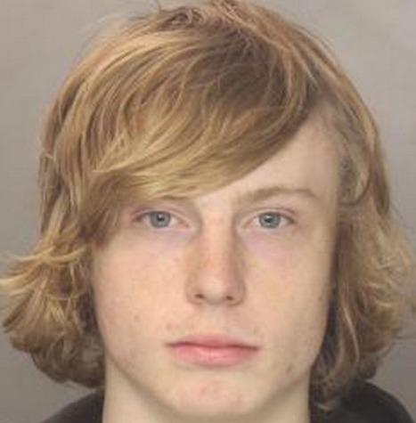 Man caught trying to pass counterfeit $100 bills in Susquehanna Township, police say | Backstabber Watch | Scoop.it