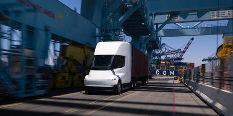 Tesla finally moves to electrify trucking after a decade of work and delays | by&nbsp;Sean O'Kane | TechCrunch.com | @The Convergence of ICT, the Environment, Climate Change, EV and HEV Transportation & Distributed Renewable Energy | Scoop.it