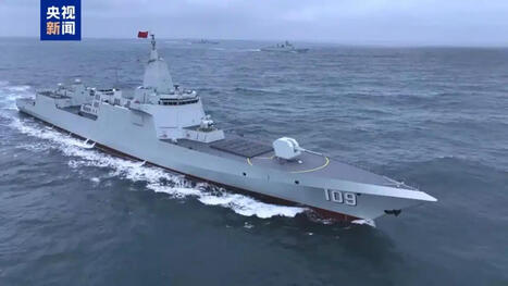 Les deux nouveaux destroyer lourds Type 055 chinois modifient le rapport de force en Mer de Chine | DEFENSE NEWS | Scoop.it