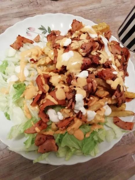 Lenkkimakkarasta syntyy helposti köyhän miehen kebab | 1Uutiset - Lukemisen tähden | Scoop.it