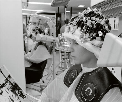 Korkkiruuvia, kreppi&auml; ja afroa &ndash; kiharoita on himoittu aina | 1Uutiset - Lukemisen t&auml;hden | Scoop.it