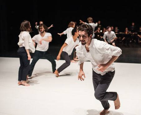 Daniel Linehan donne un coup de fra&icirc;cheur au &laquo;&nbsp;Sacre du printemps&nbsp;&raquo; | Revue de presse th&eacute;&acirc;tre | Scoop.it