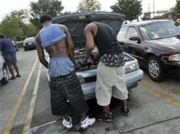 Black Masculinity, Booty Bandits and the Fashion Police - BlackandBrownNews.com (BBN) | Colorful Prism Of Racism | Scoop.it