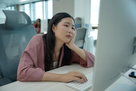 Wegen KI: Arbeitnehmer in China bangen um ihr Einkommen | Kompass-Aktuell | Scoop.it