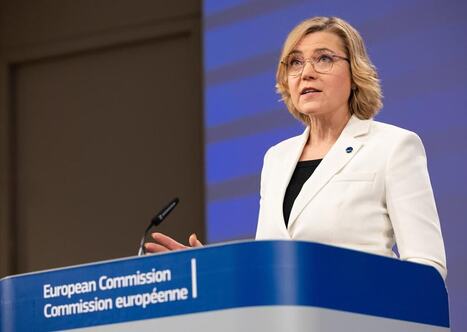 Digital Omnibus : la simplification des textes num&eacute;riques europ&eacute;ens suscite des r&eacute;actions contrast&eacute;es | &Eacute;tat et collectivit&eacute;s | Scoop.it