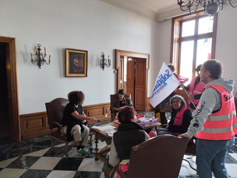 Bayonne&nbsp;: des militants syndicaux s&rsquo;invitent dans les couloirs de la mairie | BABinfo Pays Basque | Scoop.it