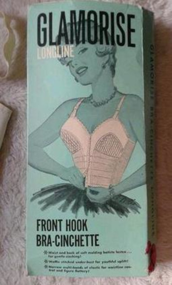 Vintage Illustrated Lingerie Boxes | A Marketing Mix | Scoop.it