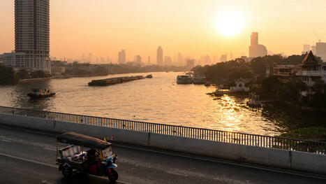 Face à un tourisme en baisse, la Thaïlande offre 200.000 billets d'avion aux visiteurs | (Macro)Tendances Tourisme & Travel | Scoop.it