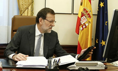 Mariano Rajoy se reclina en su butaca y suspira tras borrar a Artur Mas de su agenda del móvil | Partido Popular, una visión crítica | Scoop.it