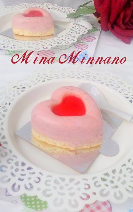 Mini bavarois aux fraises - Amour de cuisine | recettes pour le dessert : gateaux, desserts et patisseries, boissons rafraichissantes ou boissons chaudes selon la saison | Scoop.it