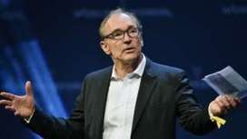 World wide web creator Tim Berners-Lee targets fake news - BBC News | eflclassroom | Scoop.it