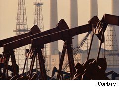 Is Oil Output Peaking or Not? Either Way, Cheap Oil Is Gone for Good - DailyFinance | An Electric World | Scoop.it