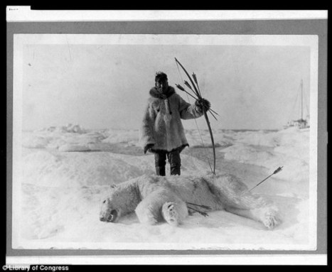 Inside the life of the Inuit: Extraordinary photographs document how Alaska's Eskimos survived some of the world's coldest winters | Vintage Living Today For A Future Tomorrow | Scoop.it