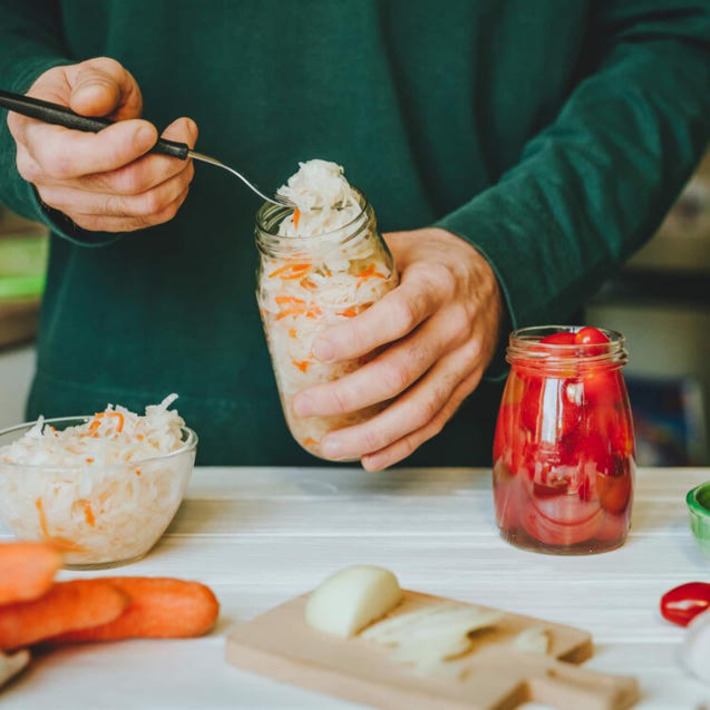 Column | Why probiotics don&rsquo;t usually help your gut &mdash; and what to do instead | The Health Report | Scoop.it