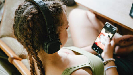Deezer's free tool scans your streaming playlists for AI-generated music | Education 2.0 & 3.0 | Scoop.it