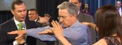 De Avanzada: El profeta Álvaro Uribe Vélez | Religiones. Una visión crítica | Scoop.it