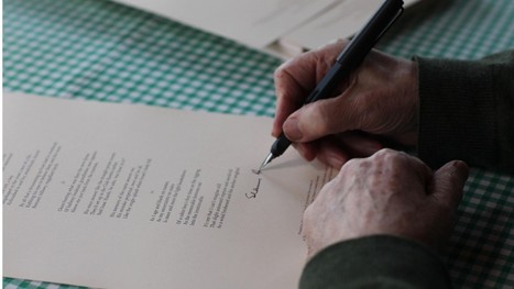 Novelist Atwood pays tribute to Seamus Heaney | Seamus Heaney - In Memoriam | Scoop.it