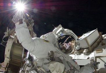 Une brosse &agrave; dents au secours de la station spatiale | Mais n'importe quoi ! | Scoop.it