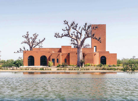 Al Hamra is an earth brick farmhouse located away from the buzzing capital of Senegal | Afrodizziak | Scoop.it