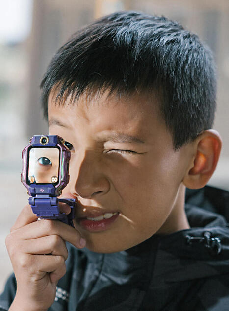 Young Kids in China Are Hooked on Smartwatches | Technology Report - Changing Our World | Scoop.it