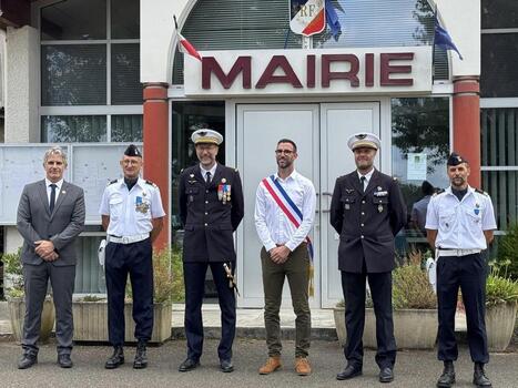 La passation de commandement au Centre d&rsquo;appui num&eacute;rique de Mont-de-Marsan s&rsquo;est d&eacute;roul&eacute;e &agrave; Bas-Mauco | Landes - Conseils municipaux & communautaires | Scoop.it
