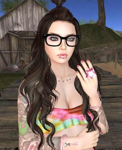 SecondLife: Hipster style. 