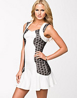 Low Frill Bodycon Dress, Aura Boutique | Fashion | Scoop.it