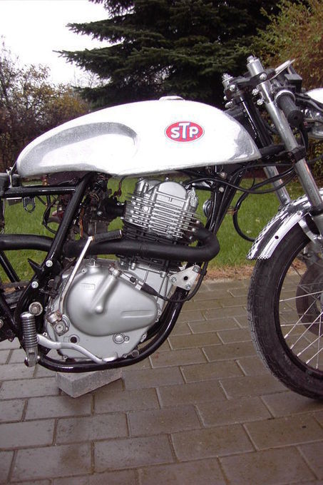 SUZUKI CAFE RACER | SUZUKI GN400 CAFE RACER ~ Grease n Gasoline | Cars | Motorcycles | Gadgets | Scoop.it