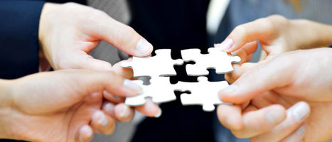 50 Great Ways to Grow Your Personal Learning Network | Online ... | Networked learning | Scoop.it