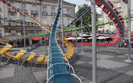 1,200 Cafe Chairs Have Taken Over a Square in France | Nantes, Take the journey ! | Scoop.it