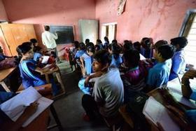 Aspirations bring girls to schools, lack of toilets drives them away | Buzz Francophone | Scoop.it